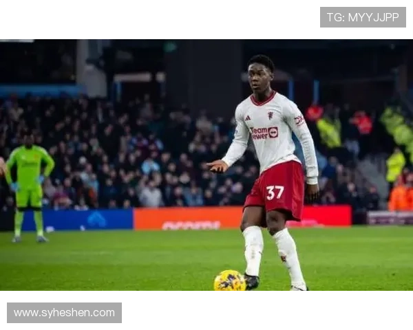 曼联谨慎应对梅努高薪要求 避免重蹈桑乔覆辙